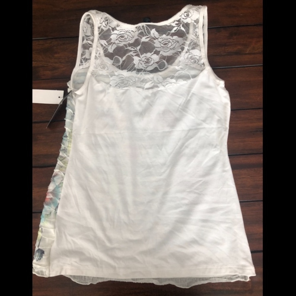 Tank top - Picture 2 of 3